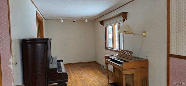 83 Highland Drive, Amherst, NY 14221