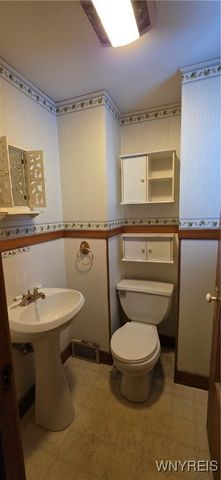 83 Highland Drive, Amherst, NY 14221