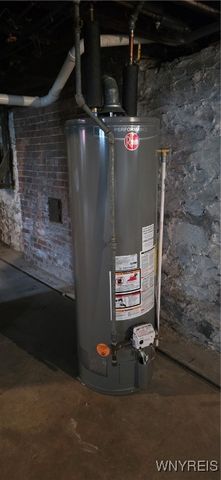 83 Highland Drive, Amherst, NY 14221