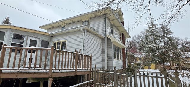 83 Highland Drive, Amherst, NY 14221