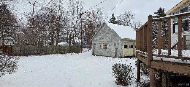 83 Highland Drive, Amherst, NY 14221