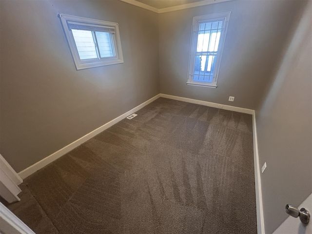 32 E George Avenue, Hazel Park, MI 48030