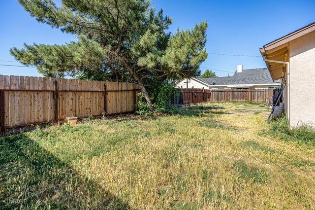 2640 52nd Ave, Sacramento, CA 95822