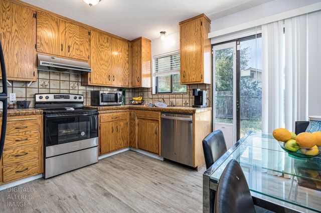 2640 52nd Ave, Sacramento, CA 95822