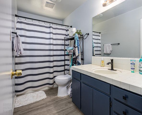 2640 52nd Ave, Sacramento, CA 95822