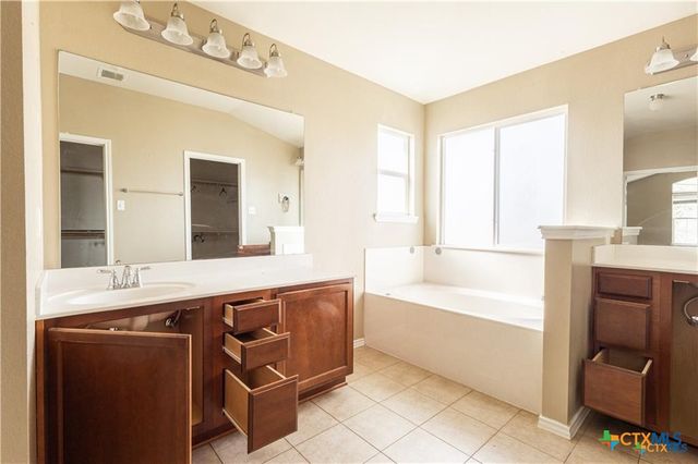 6213 Suellen Lane, Killeen, TX 76542