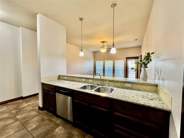 18208 Manera Way, Edmond, OK 73012