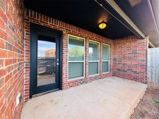 18208 Manera Way, Edmond, OK 73012