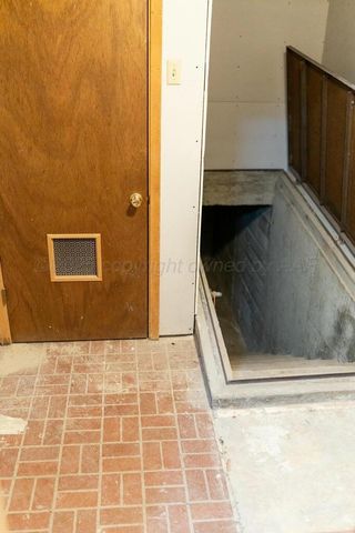 1001 S Sweetwater Street, Wheeler, TX 79096