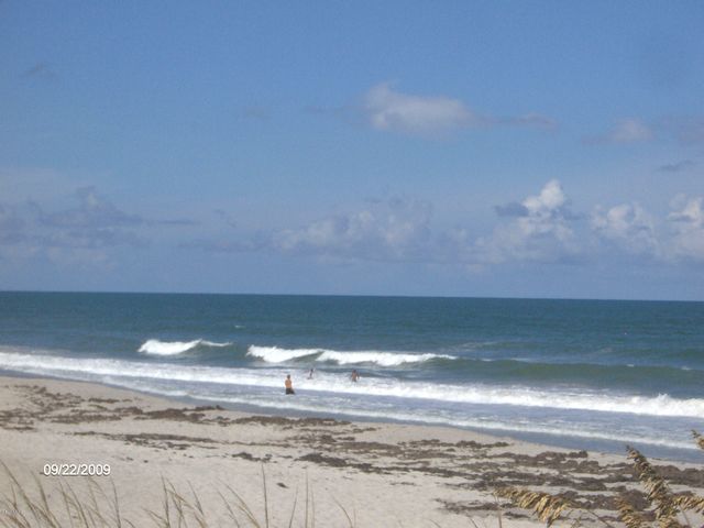 2003 N Shannon Avenue, Satellite Beach, FL 32937