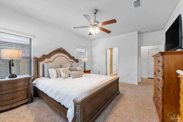 3634 Hawks Landing Cir, Pace, FL 32571
