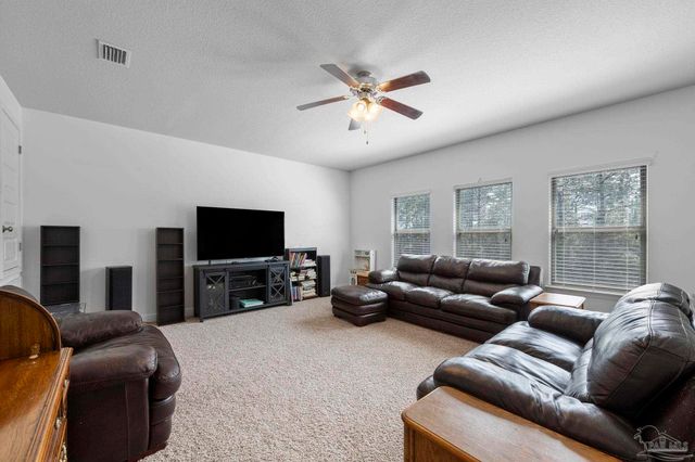 3634 Hawks Landing Cir, Pace, FL 32571