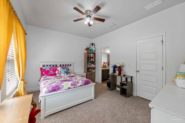 3634 Hawks Landing Cir, Pace, FL 32571