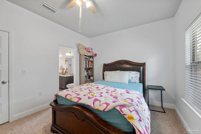 3634 Hawks Landing Cir, Pace, FL 32571
