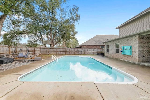 3634 Hawks Landing Cir, Pace, FL 32571