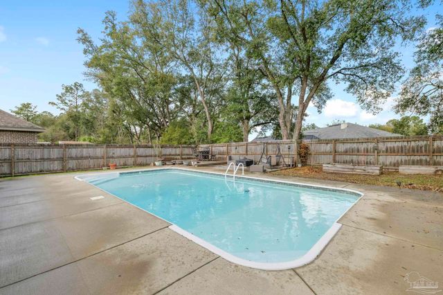3634 Hawks Landing Cir, Pace, FL 32571