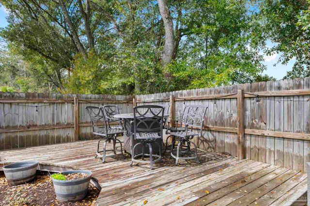3634 Hawks Landing Cir, Pace, FL 32571