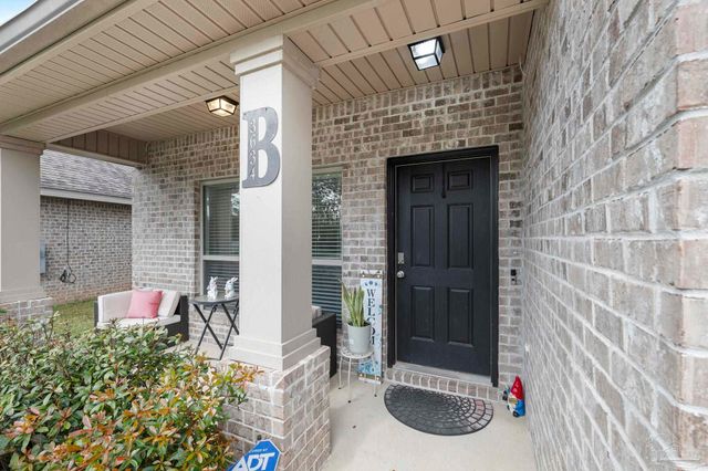 3634 Hawks Landing Cir, Pace, FL 32571