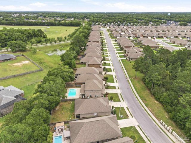 3634 Hawks Landing Cir, Pace, FL 32571