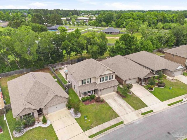 3634 Hawks Landing Cir, Pace, FL 32571