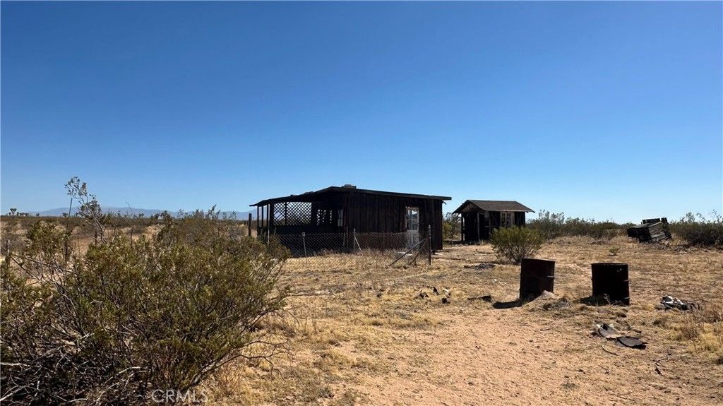 Image 1 of property listing at 41936 235th Street E, Palmdale, CA 93591