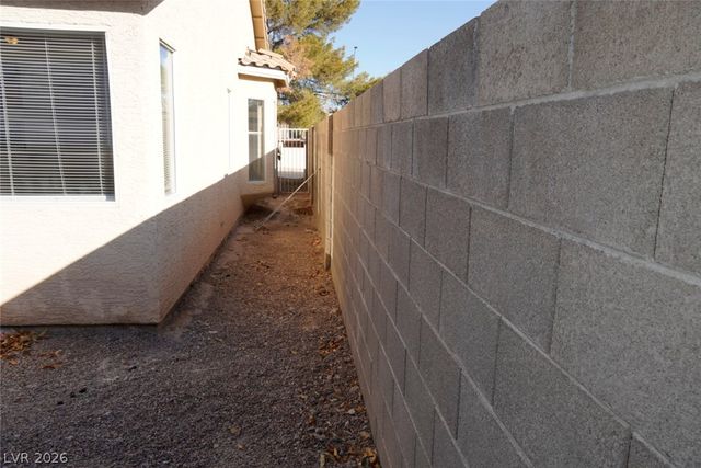 131 Newburg Avenue, North Las Vegas, NV 89032