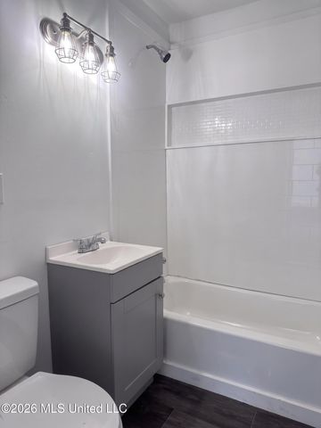 2104 8th Street, Pascagoula, MS 39567