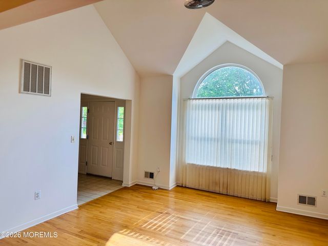 974 Ridge Road, Brick, NJ 08724