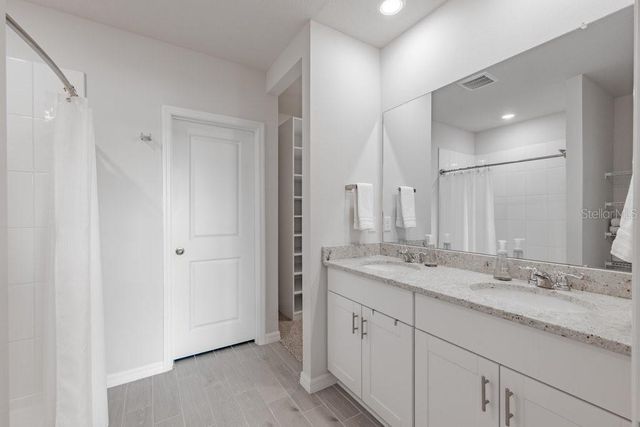 7041 FEATHER RIVER PLACE, Parrish, FL 34219