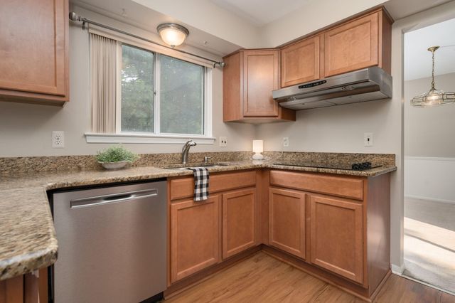 707 Rutgers Road, Rochester Hills, MI 48309