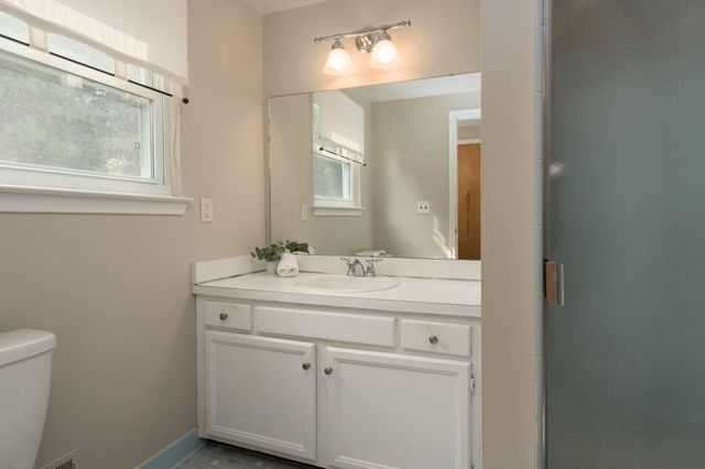707 Rutgers Road, Rochester Hills, MI 48309
