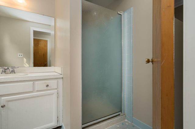 707 Rutgers Road, Rochester Hills, MI 48309