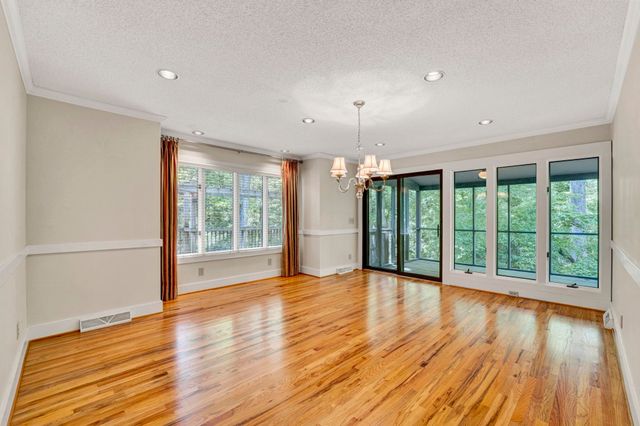 1272 Shadowood Drive, Spartanburg, SC 29301