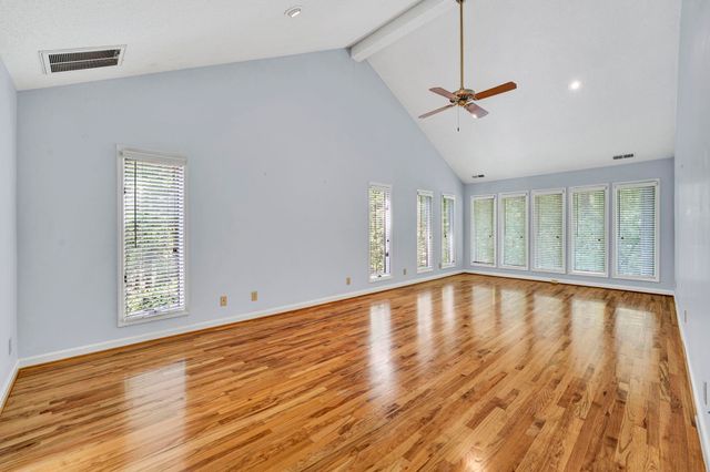 1272 Shadowood Drive, Spartanburg, SC 29301