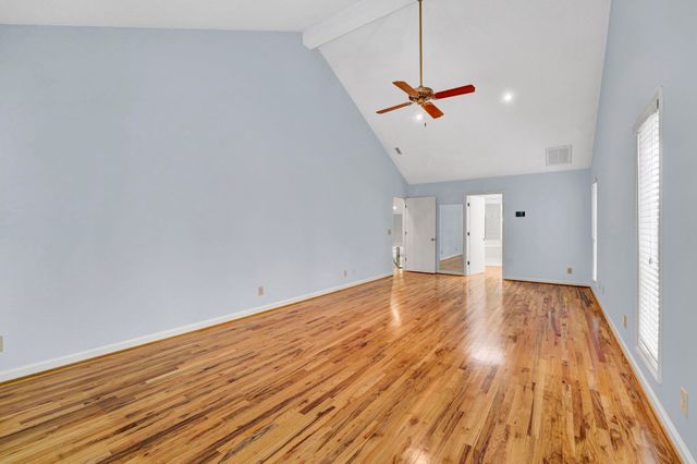 1272 Shadowood Drive, Spartanburg, SC 29301