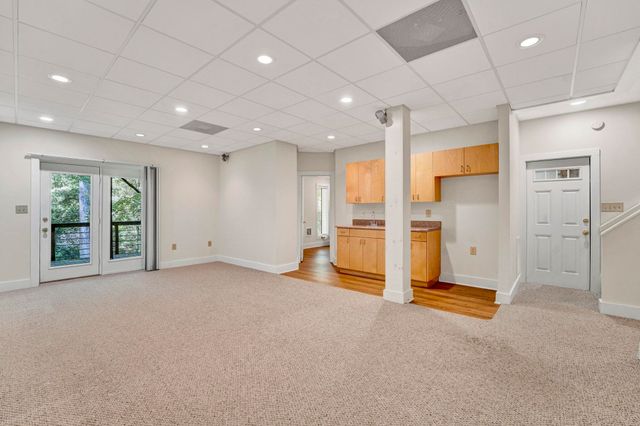 1272 Shadowood Drive, Spartanburg, SC 29301