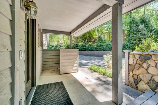 1272 Shadowood Drive, Spartanburg, SC 29301