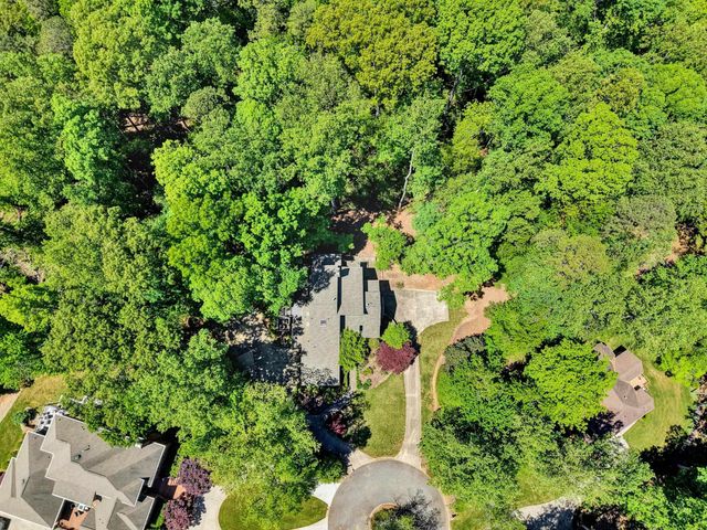 1272 Shadowood Drive, Spartanburg, SC 29301