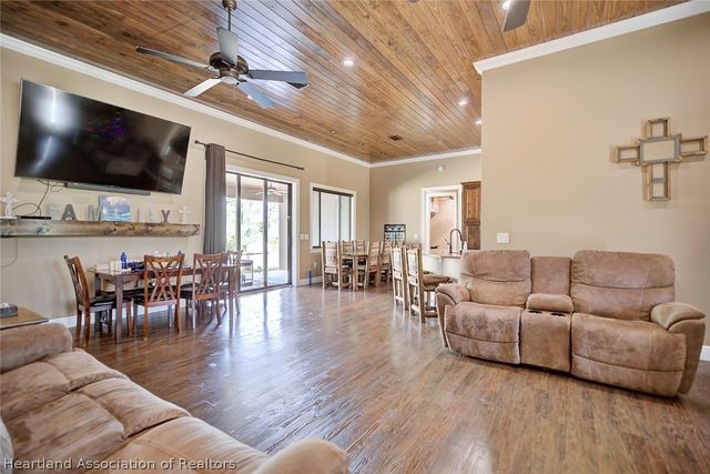 5008 Oak Road, Sebring, FL 33875