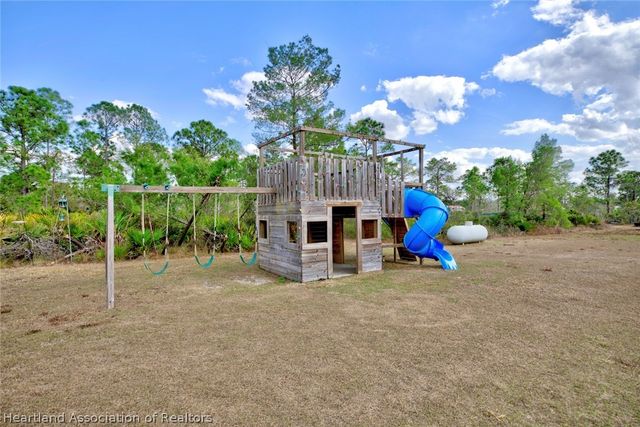 5008 Oak Road, Sebring, FL 33875