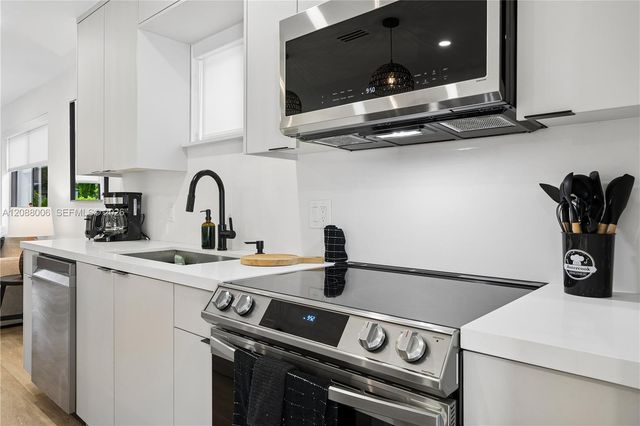 3737 Frow Avenue, Miami, FL 33133