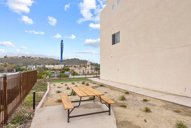 8156 Golden Ave, Lemon Grove, CA 91945