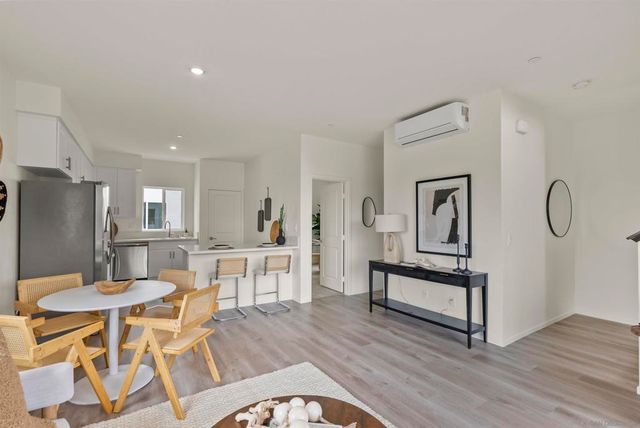 8156 Golden Ave, Lemon Grove, CA 91945