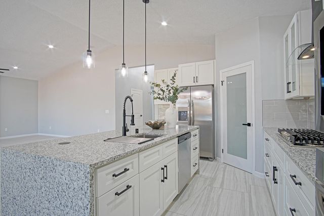 3836 Bay Hill Loop SE, Rio Rancho, NM 87124