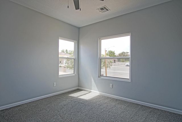 3836 Bay Hill Loop SE, Rio Rancho, NM 87124