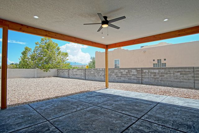 3836 Bay Hill Loop SE, Rio Rancho, NM 87124