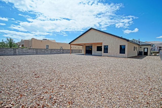 3836 Bay Hill Loop SE, Rio Rancho, NM 87124