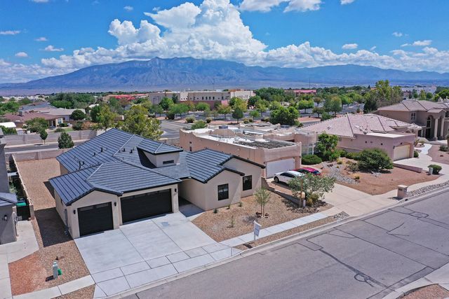 3836 Bay Hill Loop SE, Rio Rancho, NM 87124