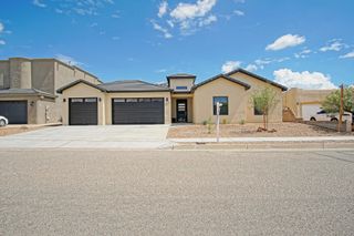 3836 Bay Hill Loop SE, Rio Rancho, NM 87124