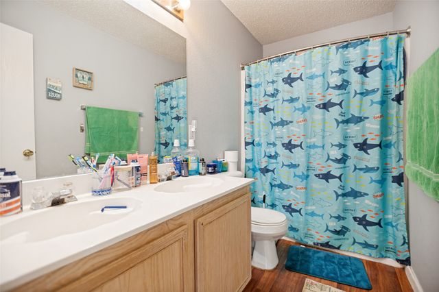 8105 Montecito Drive, Denton, TX 76210